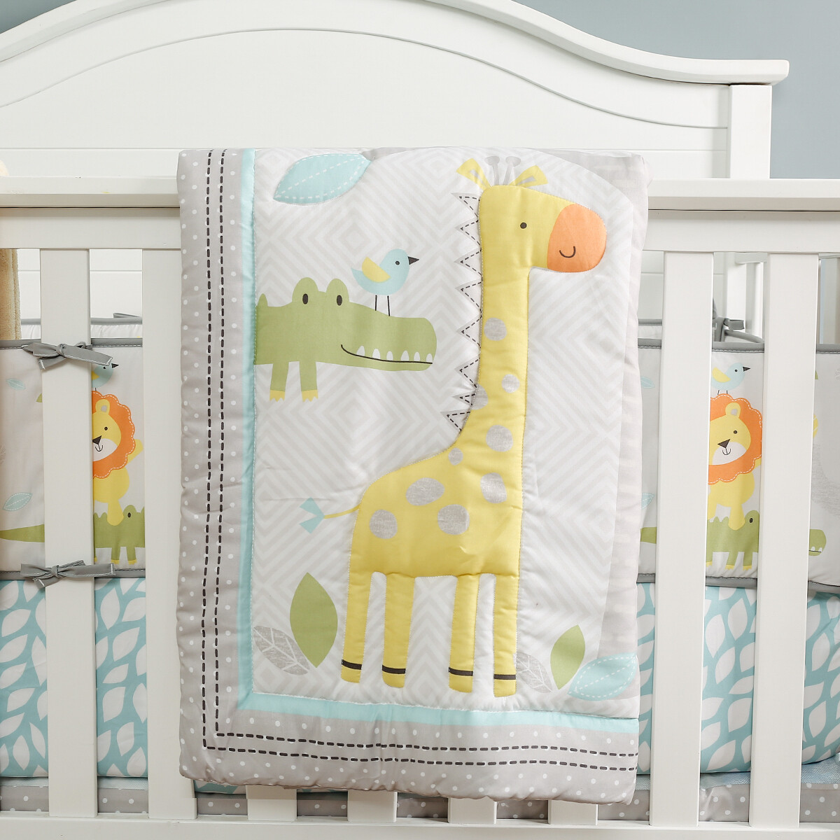 3-Piece Cot Bedding Set - Animal Zoo Grey (2)