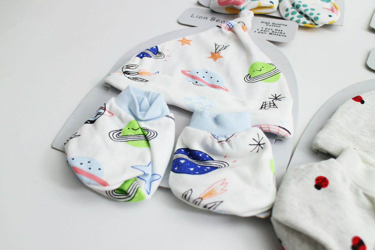 3-Piece Baby Newborn Essential Set (7)